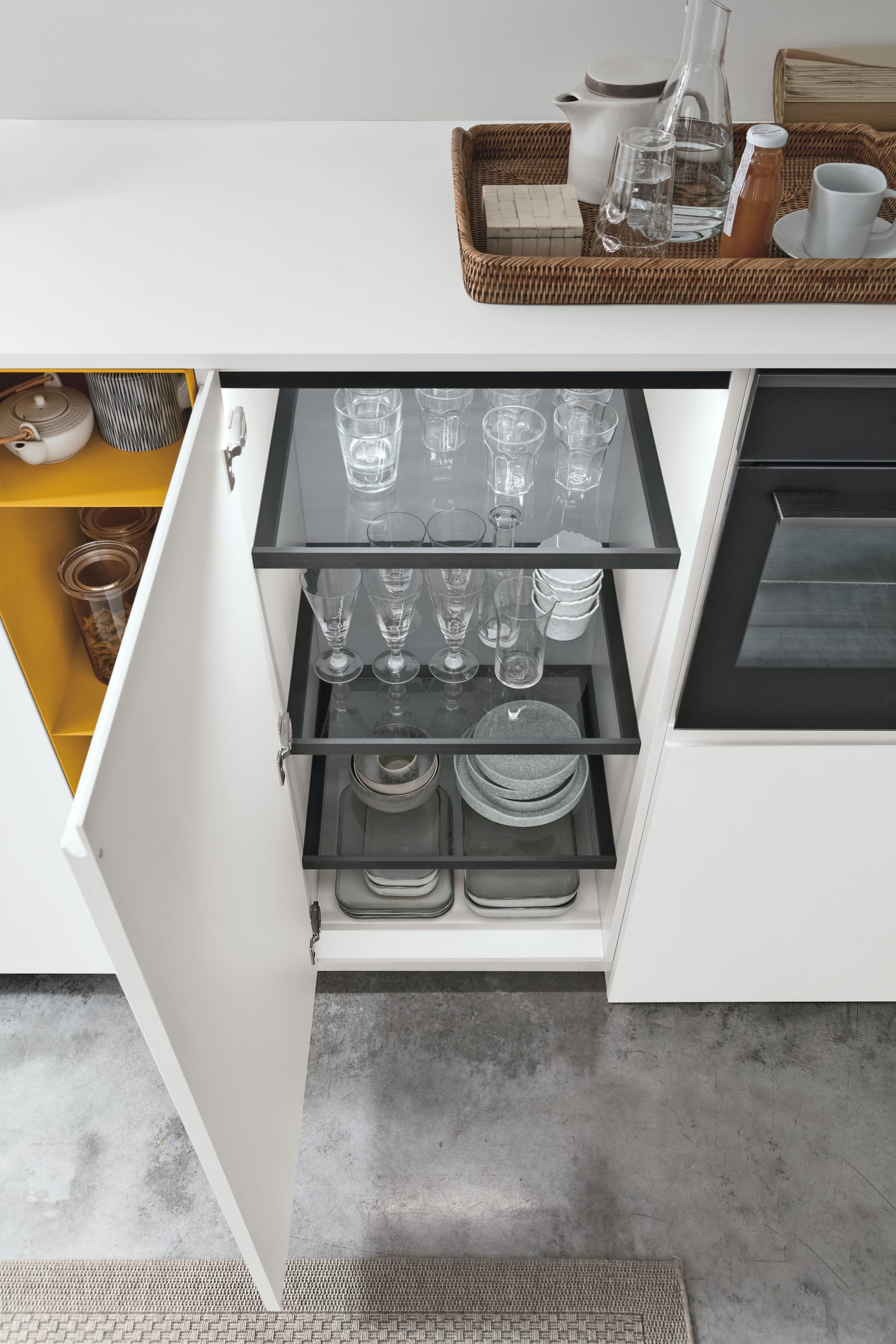 Stosa launches Karma, Clean-cut design and essential shapes - Yamini  Kitchens - Italian Kitchen Cabinets Miami